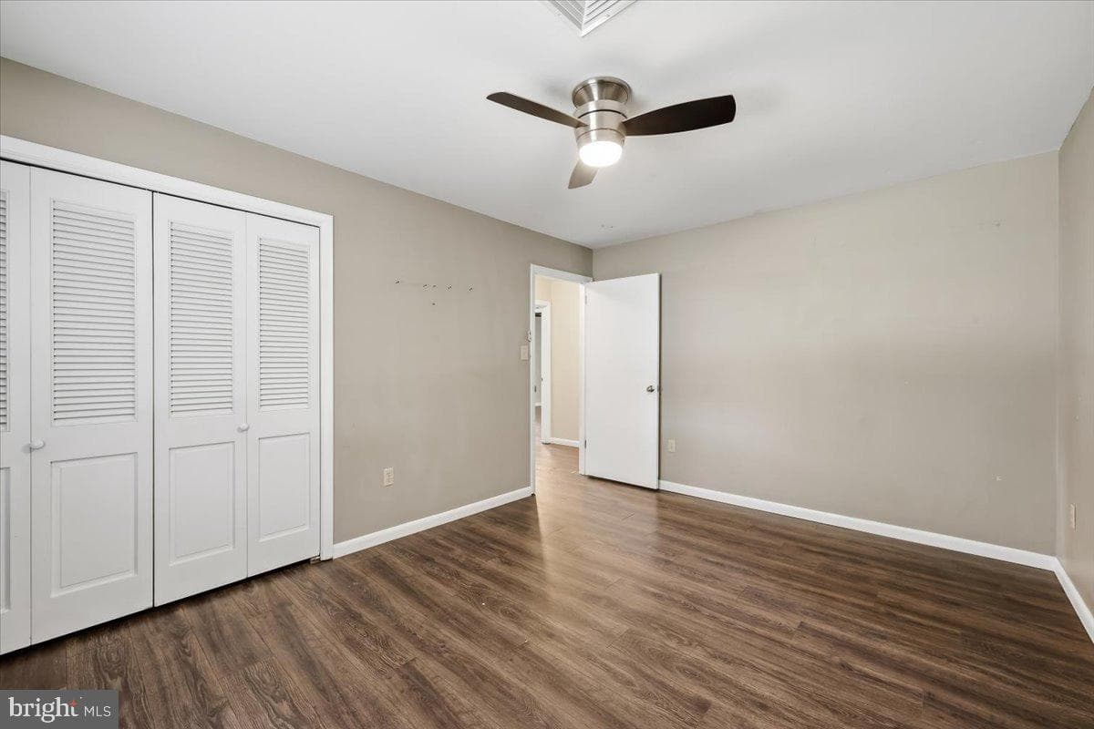 5429 Curtis Drive photo 19