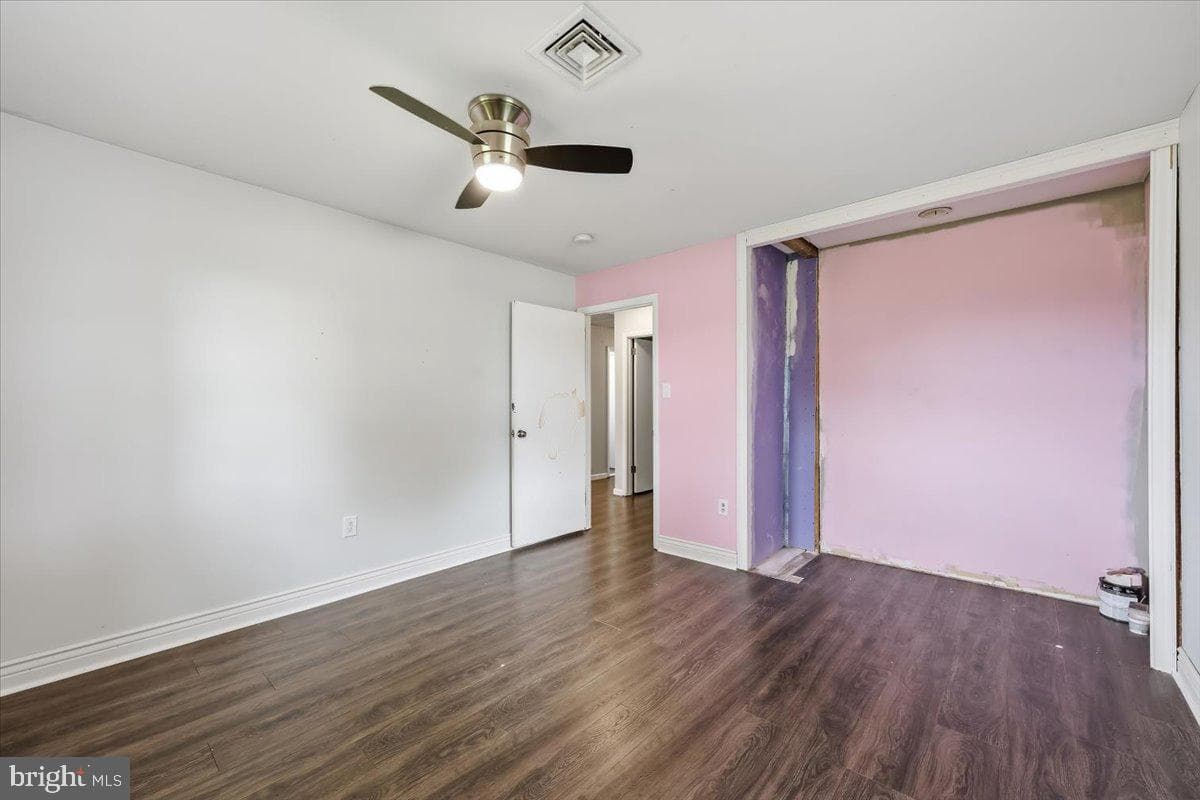 5429 Curtis Drive photo 21