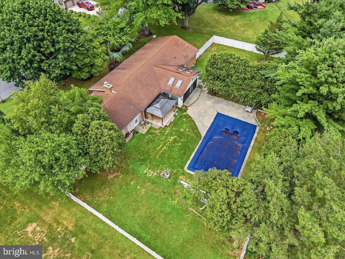 5429 Curtis Drive photo 41
