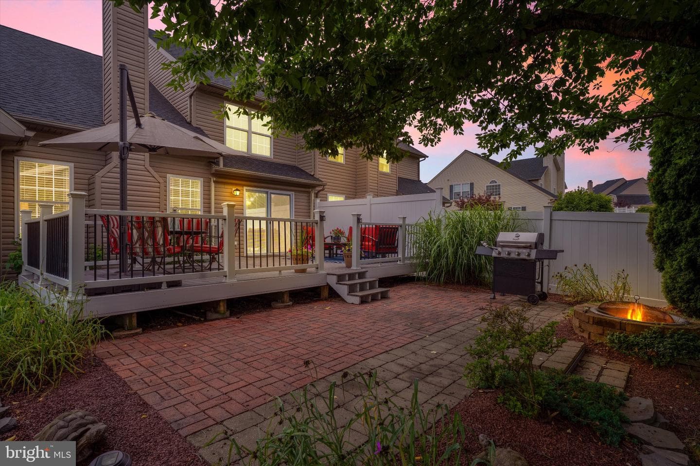 2184 Greenmeadow Drive photo 36