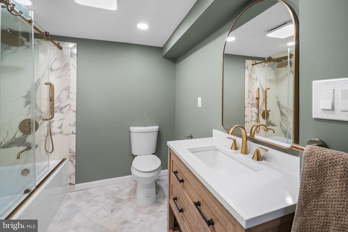 2518 W Elm Street photo 21