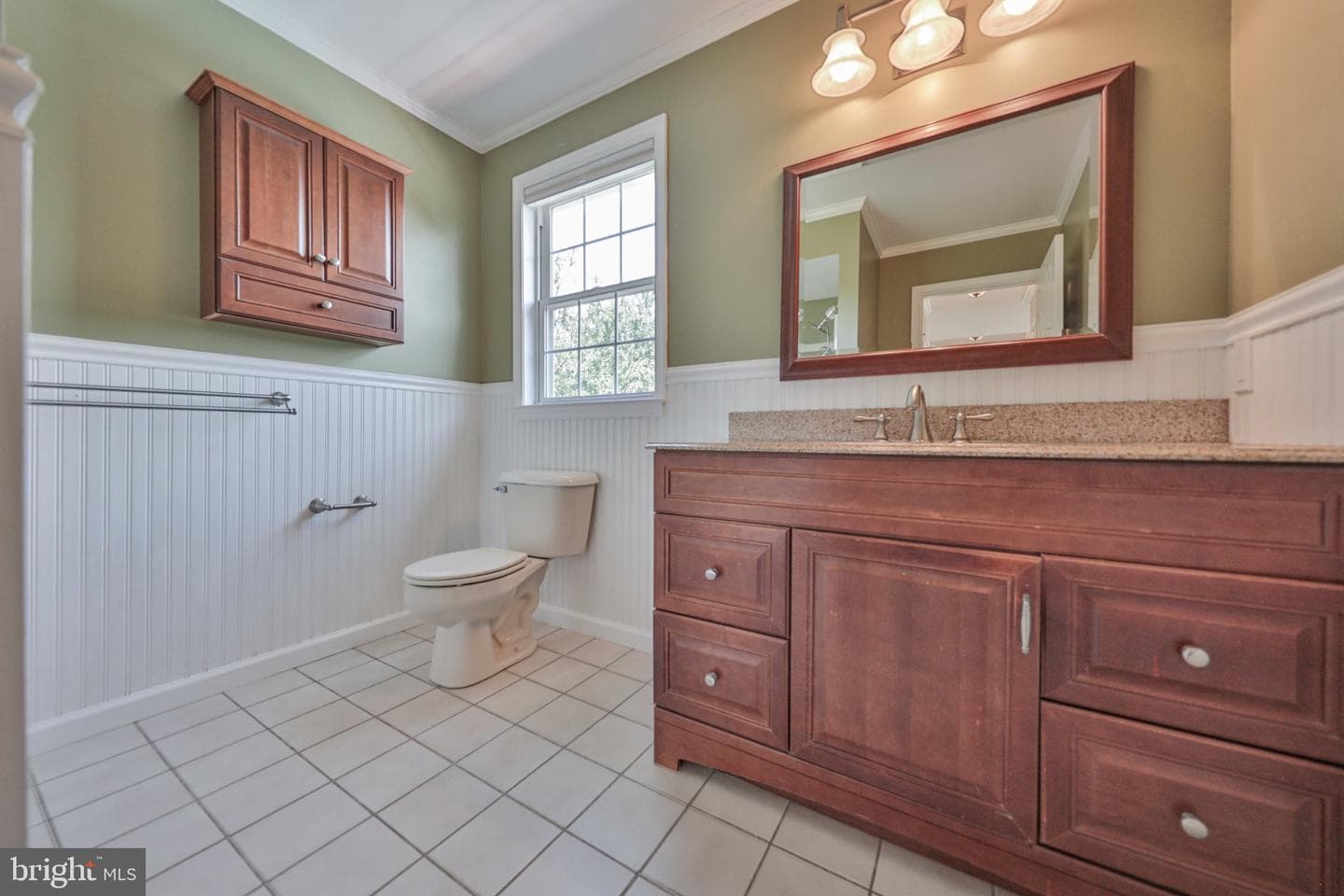 1639 Ashley Court photo 40