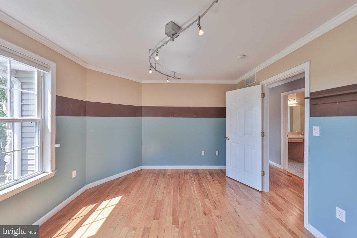 1639 Ashley Court photo 47