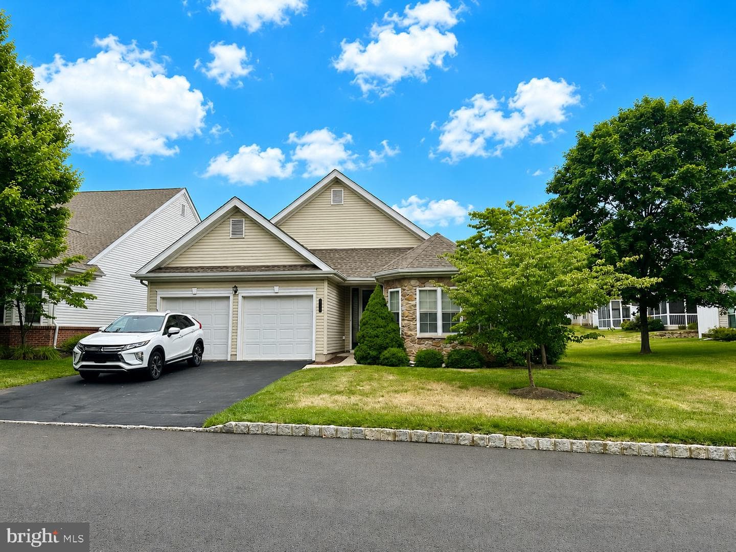 2757 Terrwood Drive E, Macungie