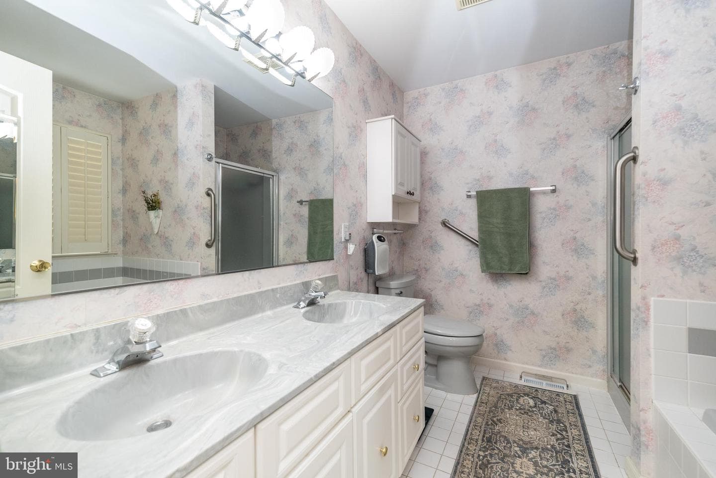 310 Oxford Place photo 23