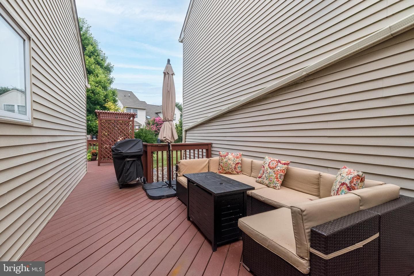 310 Oxford Place photo 42