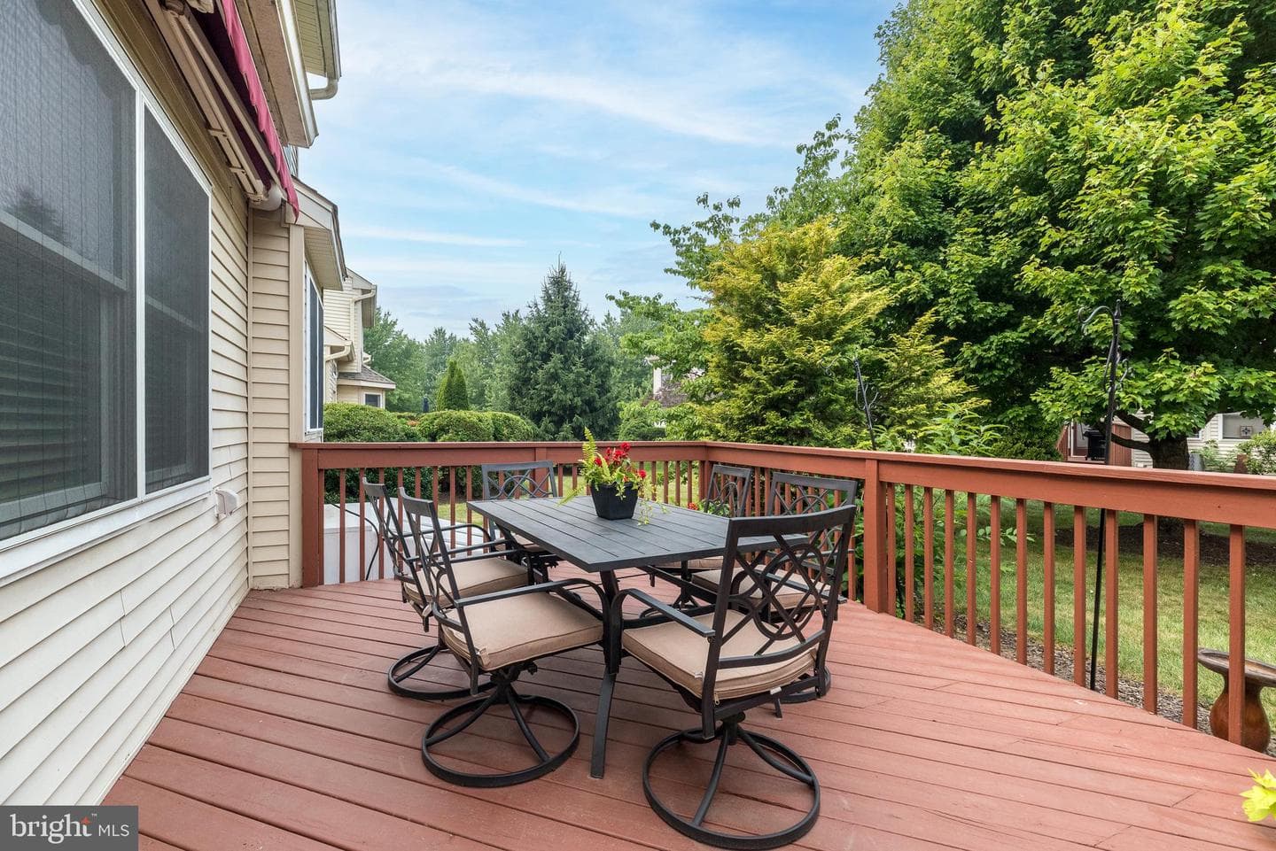 310 Oxford Place photo 44