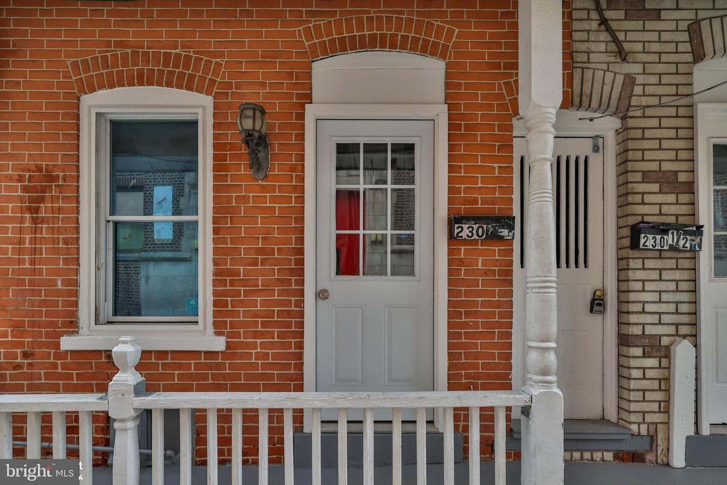230 N Nagle Street photo 4