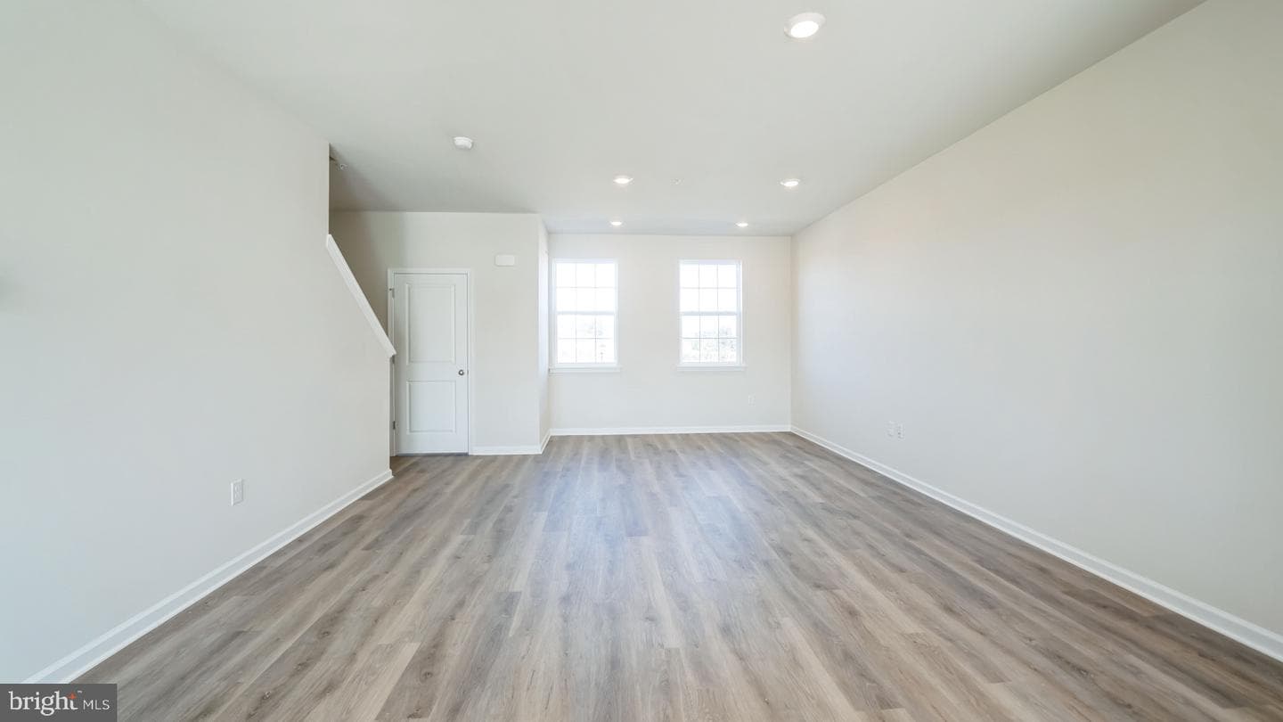8311 Brodie Court photo 40