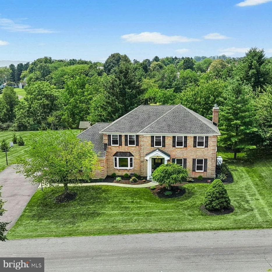 8018 Orchard View Lane, Fogelsville