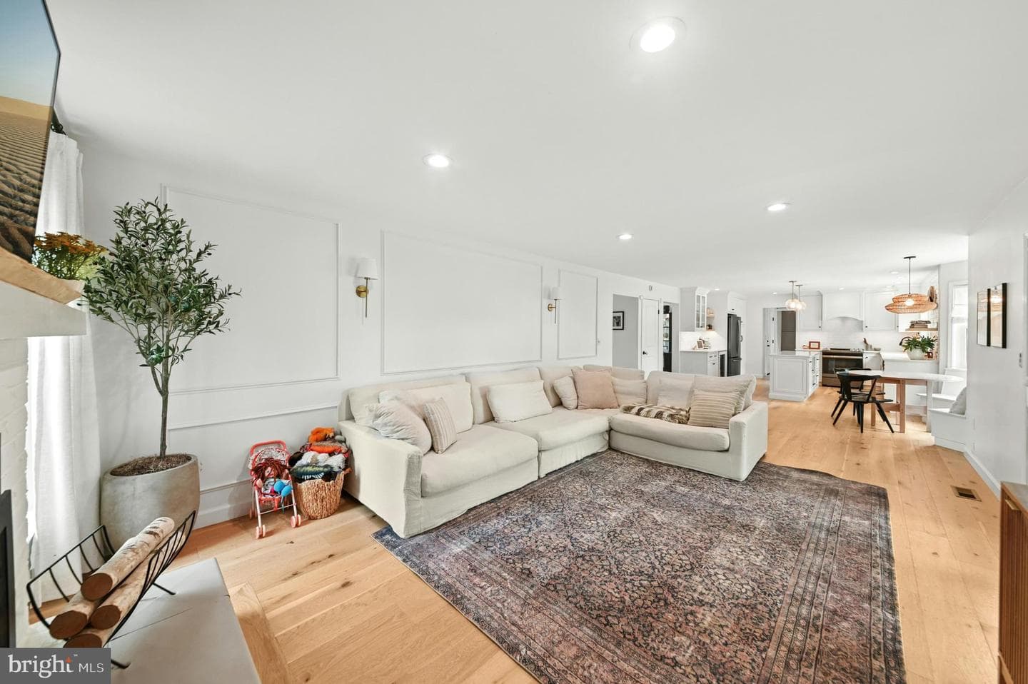 8018 Orchard View Lane photo 12