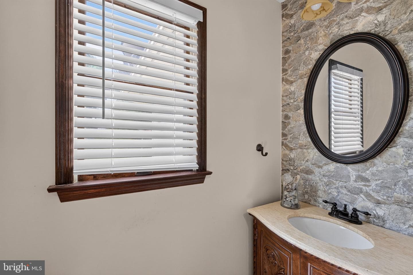 4124 Lawton Court photo 58