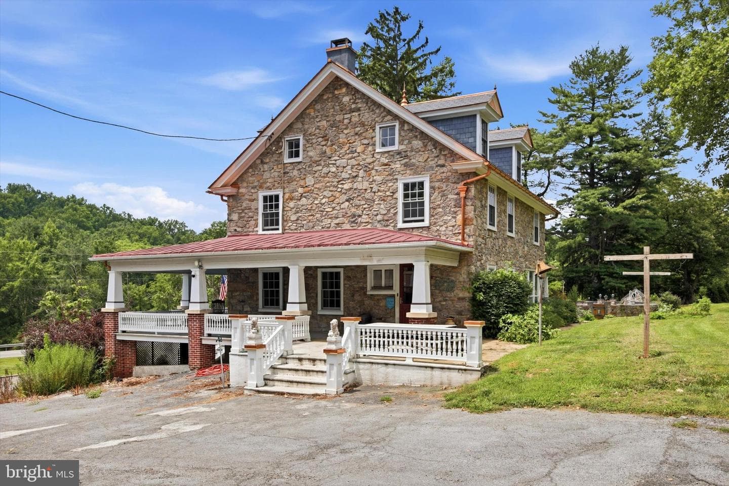 7701 Chestnut Street photo 11