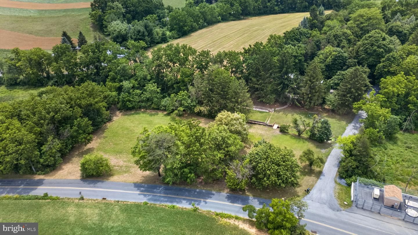 3940 Schneck Road, Schnecksville