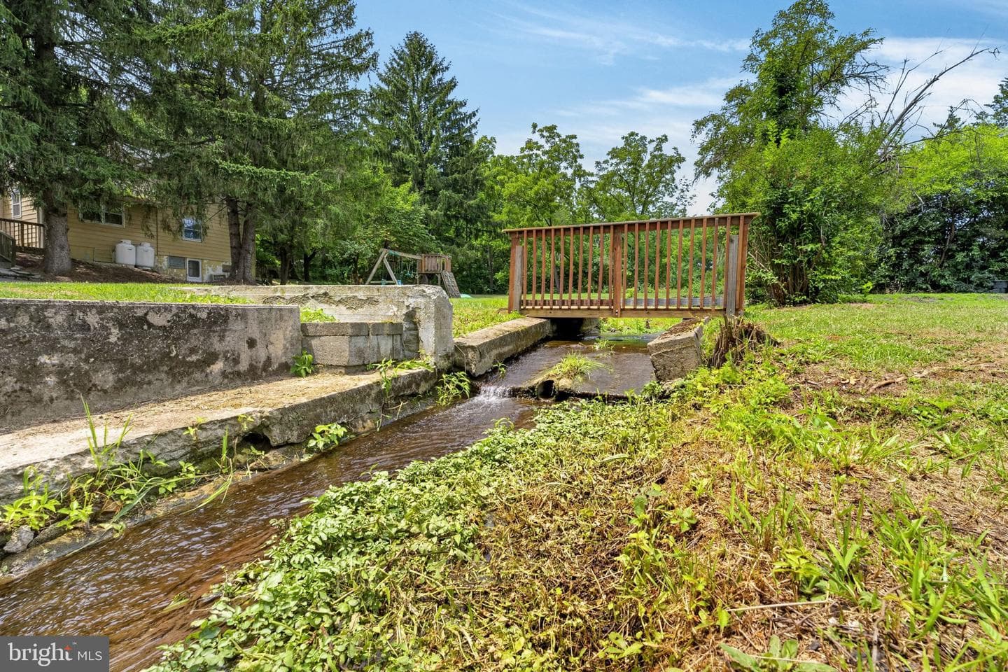 3940 Schneck Road photo 3
