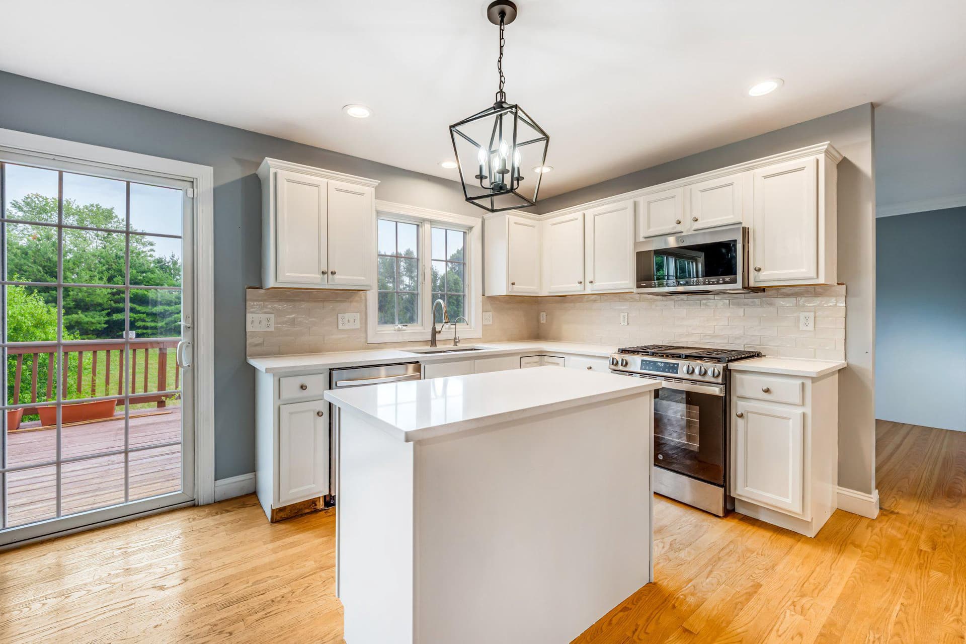 5121 Cassidy Drive photo 6
