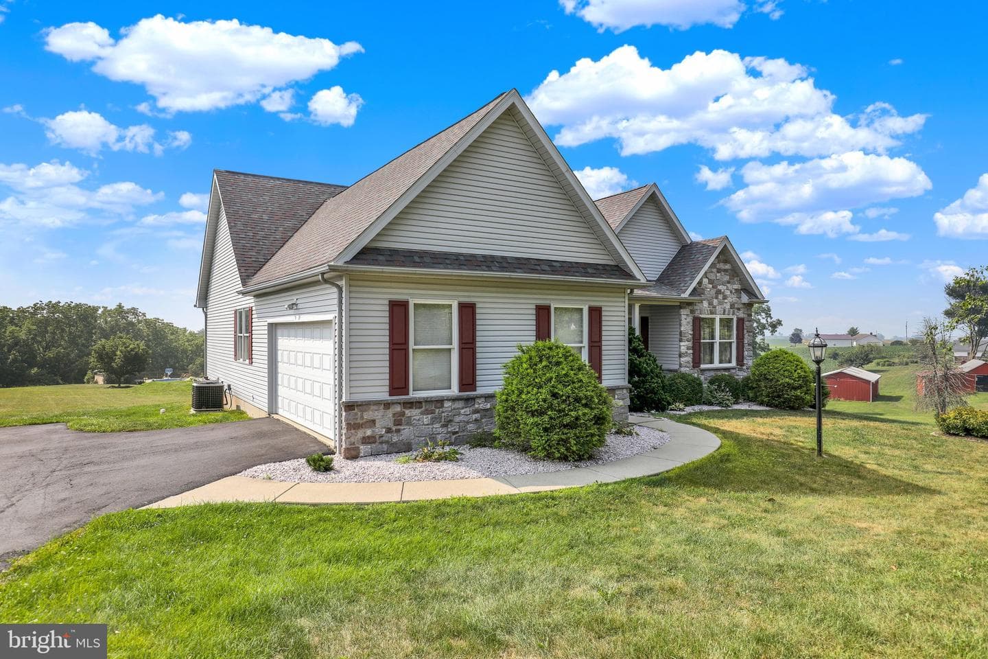 1479 Siegfriedale Road photo 3