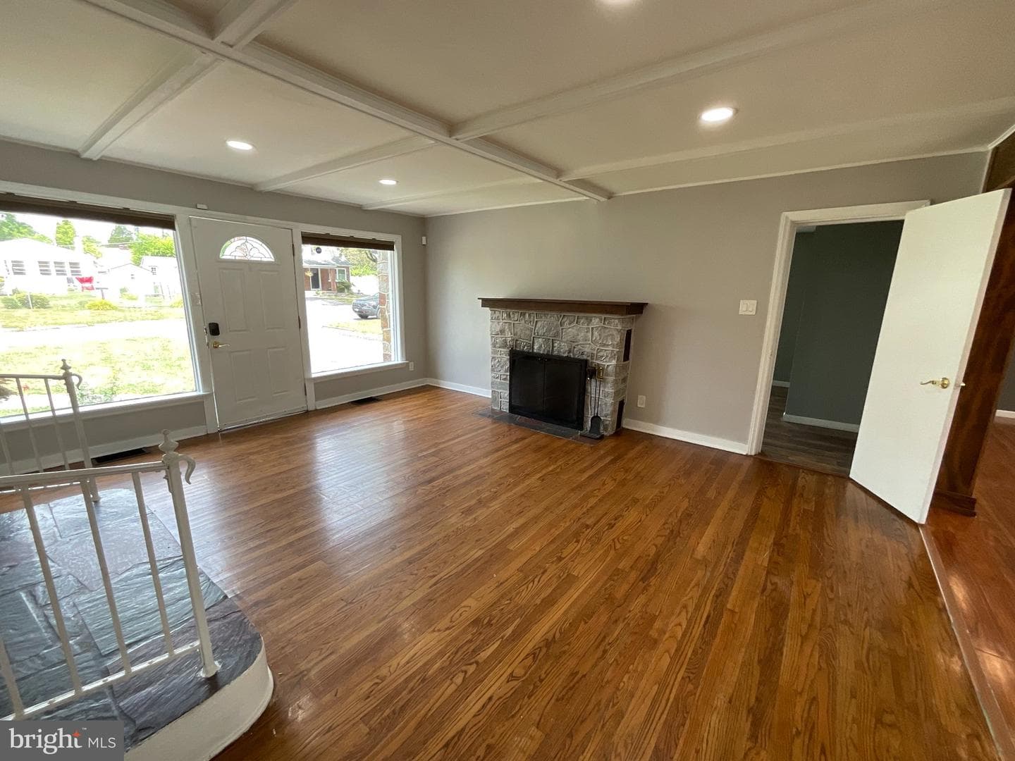 3128 Diamond Avenue photo 17