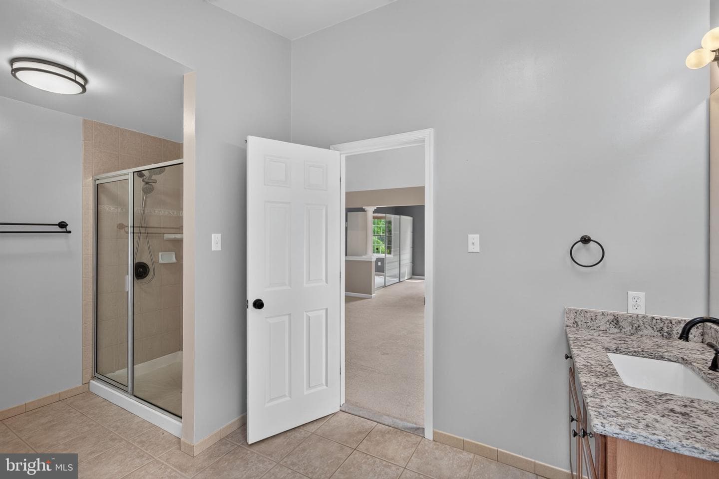 5007 W Saucon Avenue photo 45