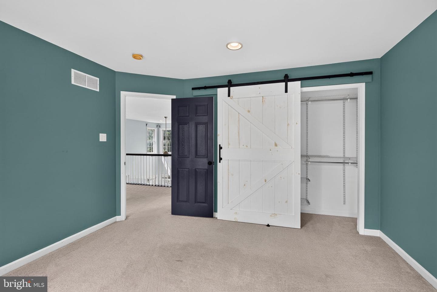 5007 W Saucon Avenue photo 52