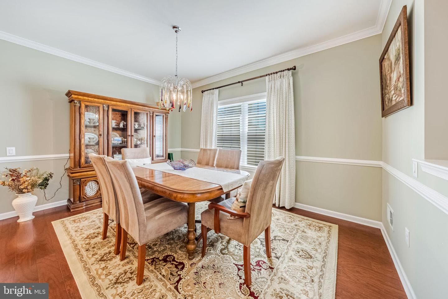 4406 Colonial photo 7