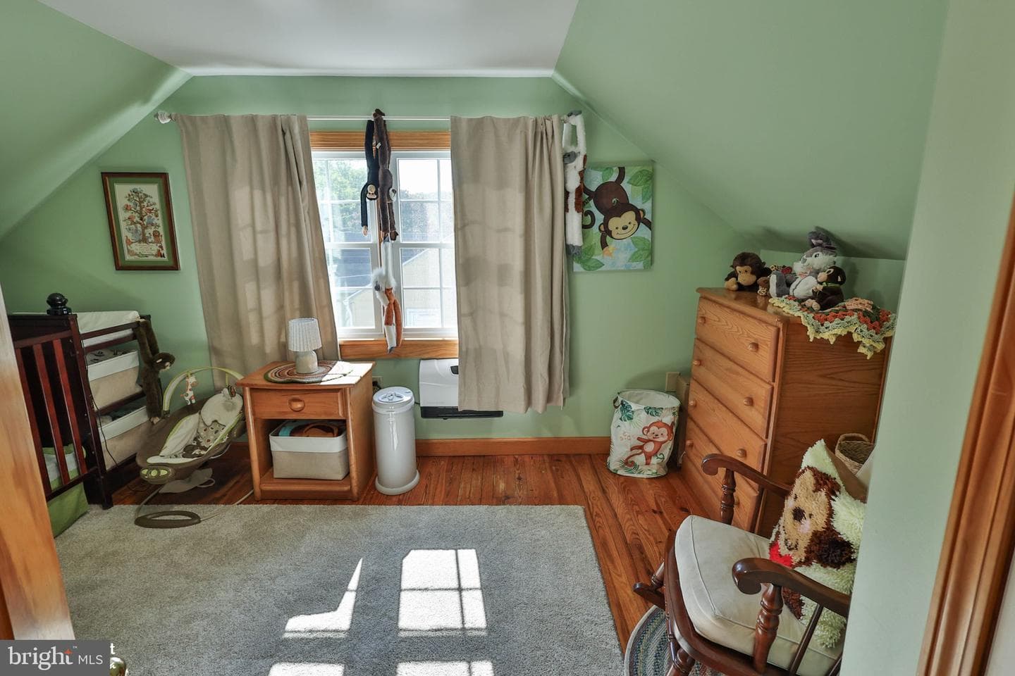 132 E Landis Street photo 32