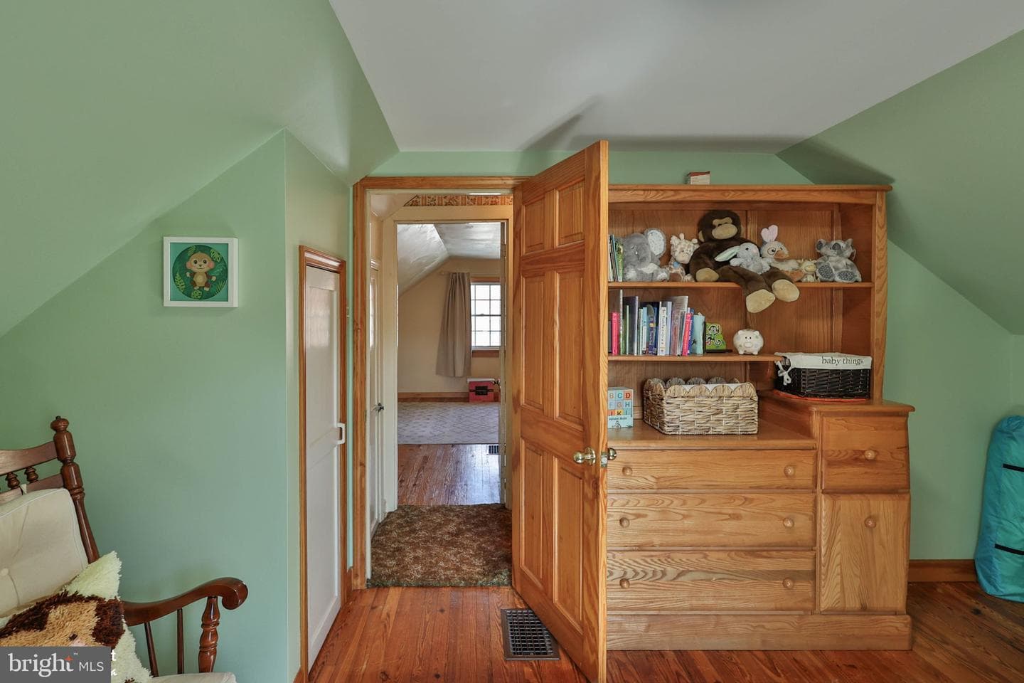 132 E Landis Street photo 34