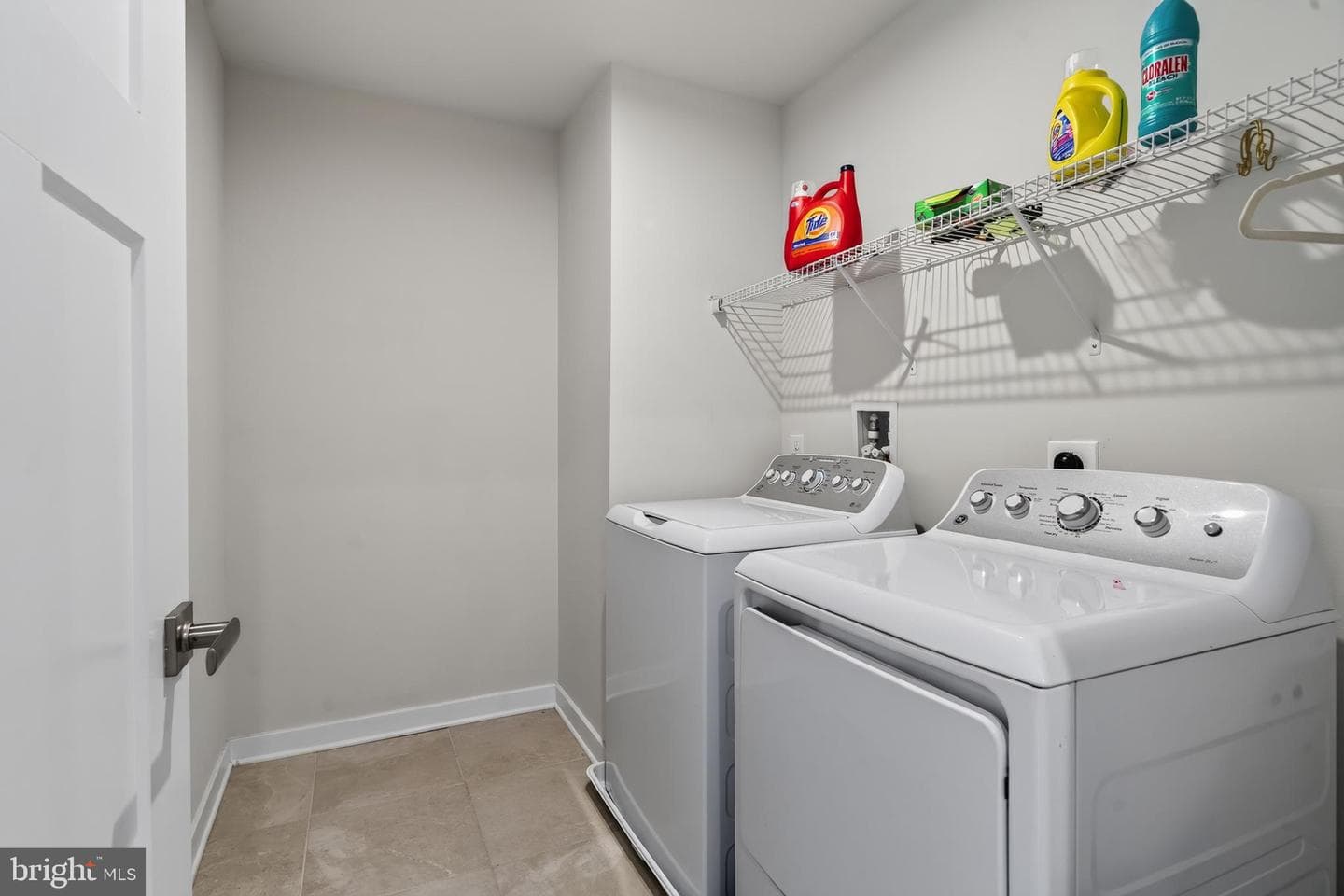 1047 Watson Court photo 30