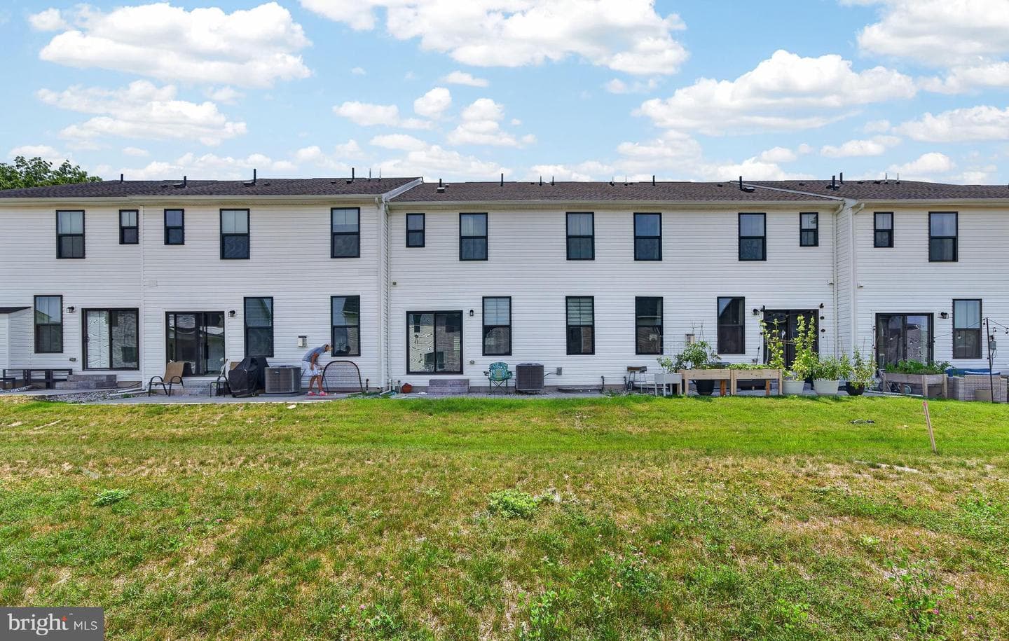 1047 Watson Court photo 46