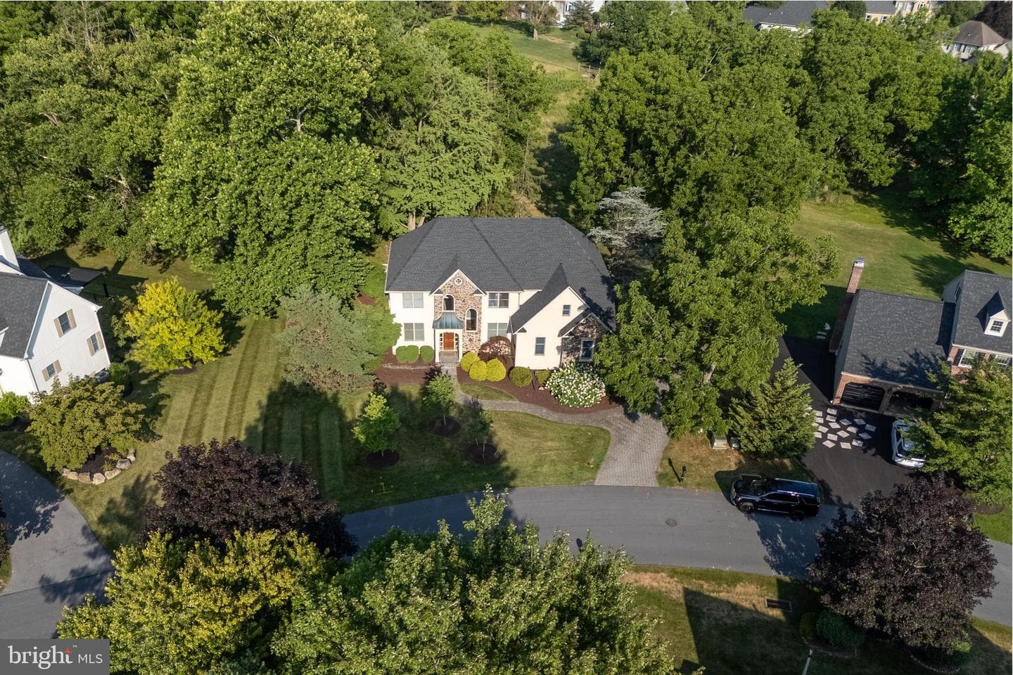 4807 Leeds Court photo 48