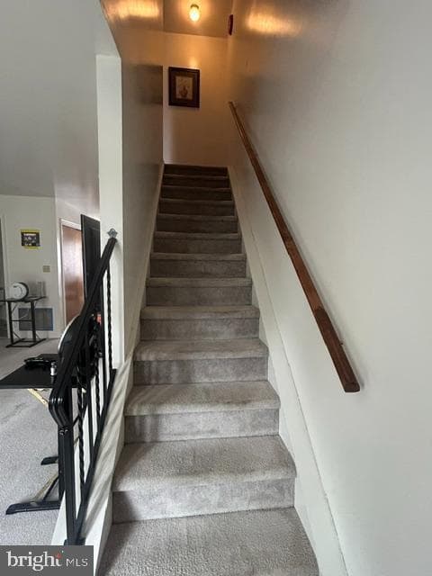 415 N Filbert Street photo 16