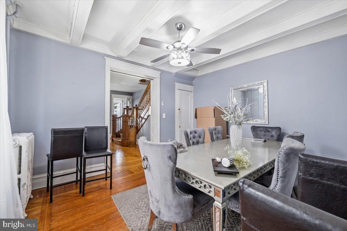 226 S Madison Street photo 9