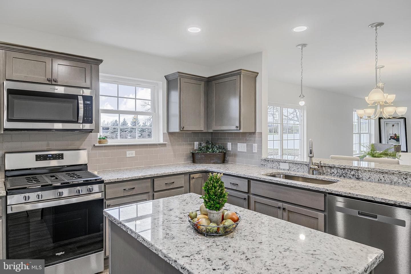 02 Gardenia Lane, Lebanon