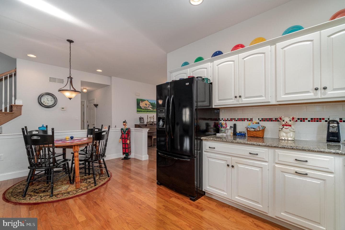 1046 Alden Way photo 15
