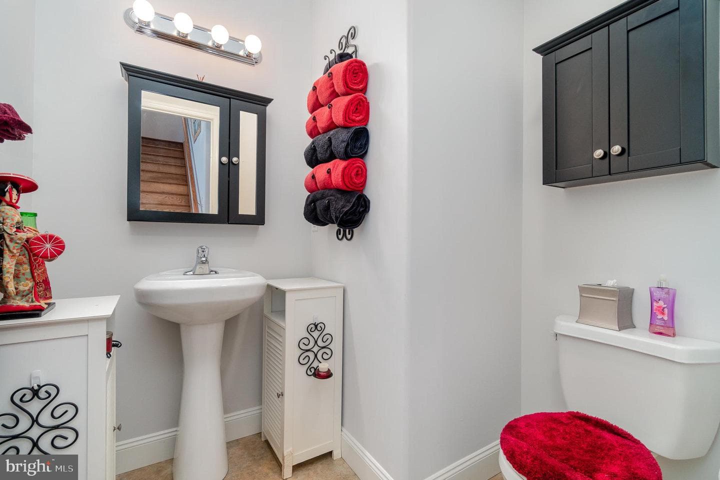 1046 Alden Way photo 19