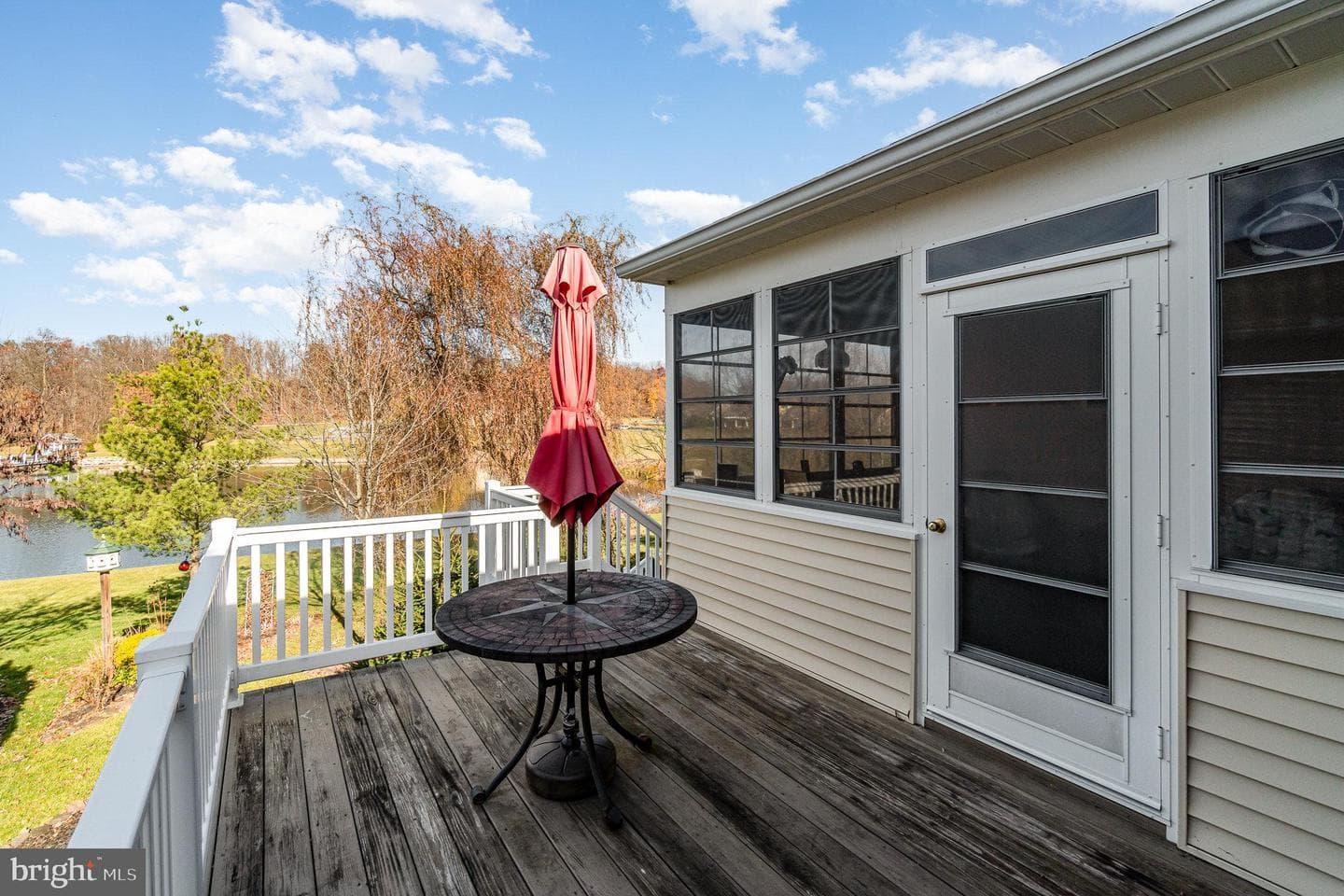 1046 Alden Way photo 36