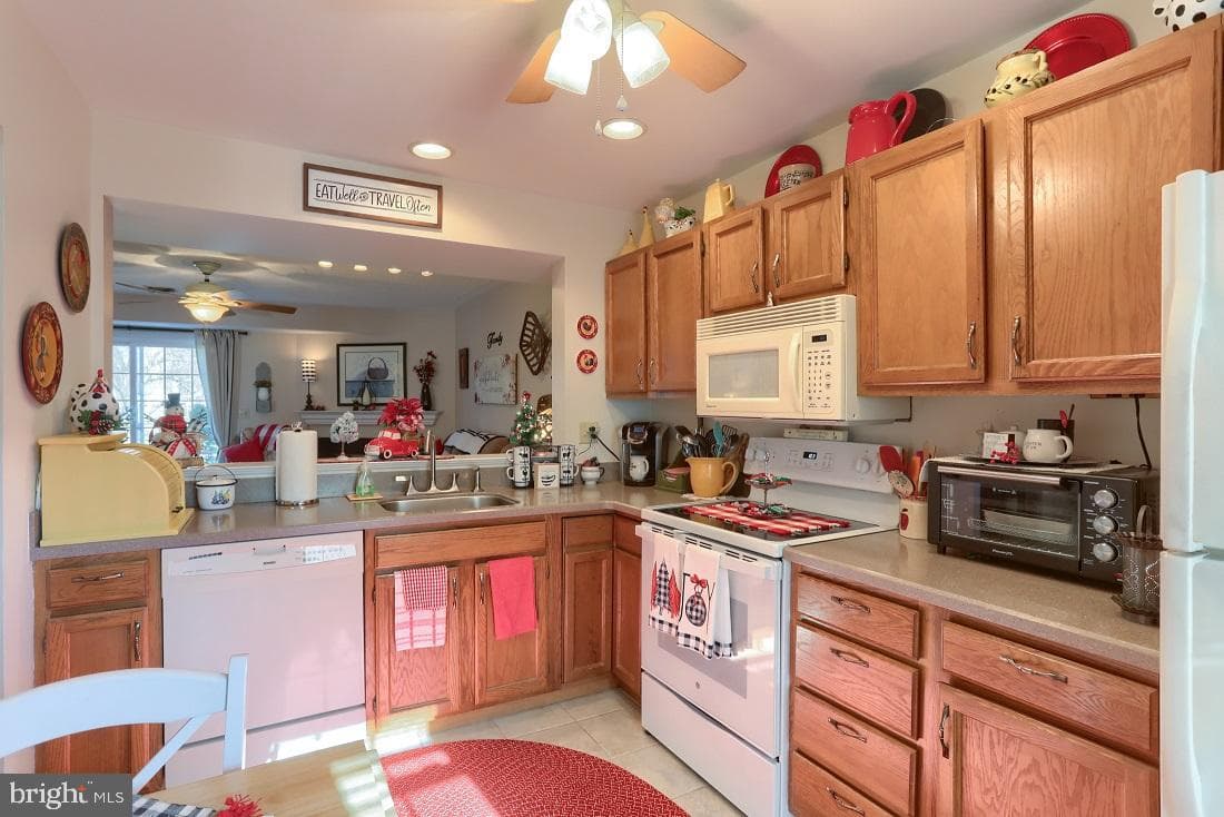 1504 Cambridge Court photo 13