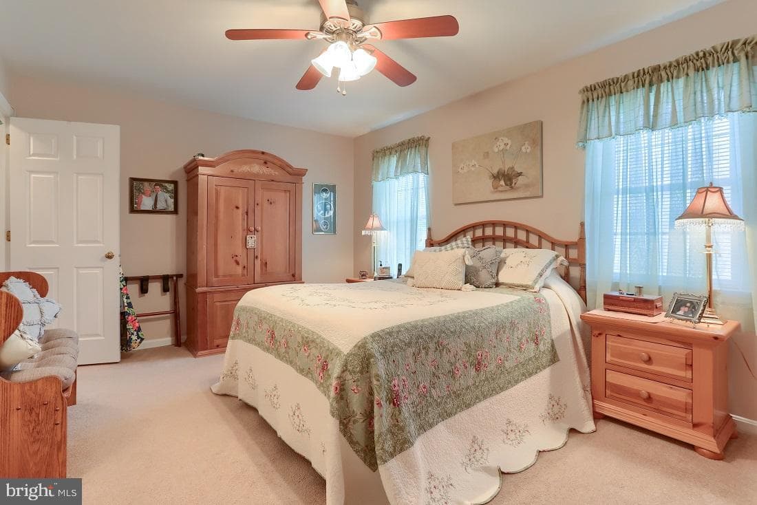 1504 Cambridge Court photo 17