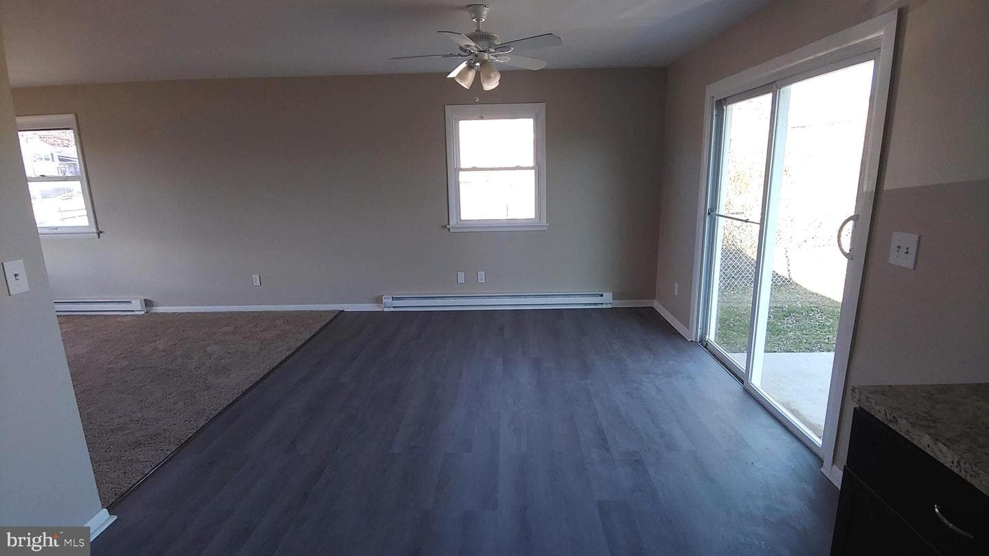 16 Colonial Drive photo 10