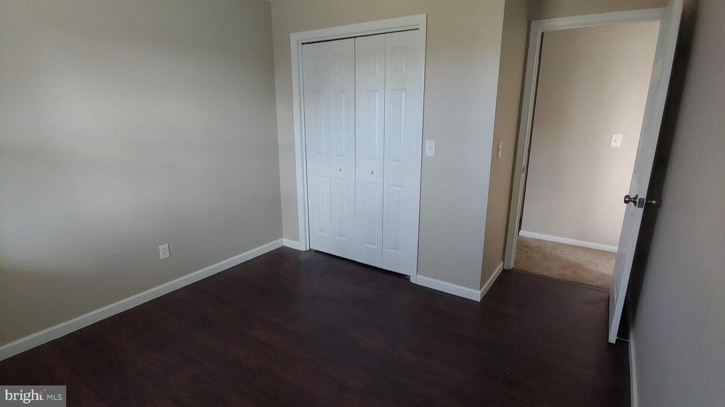 16 Colonial Drive photo 14
