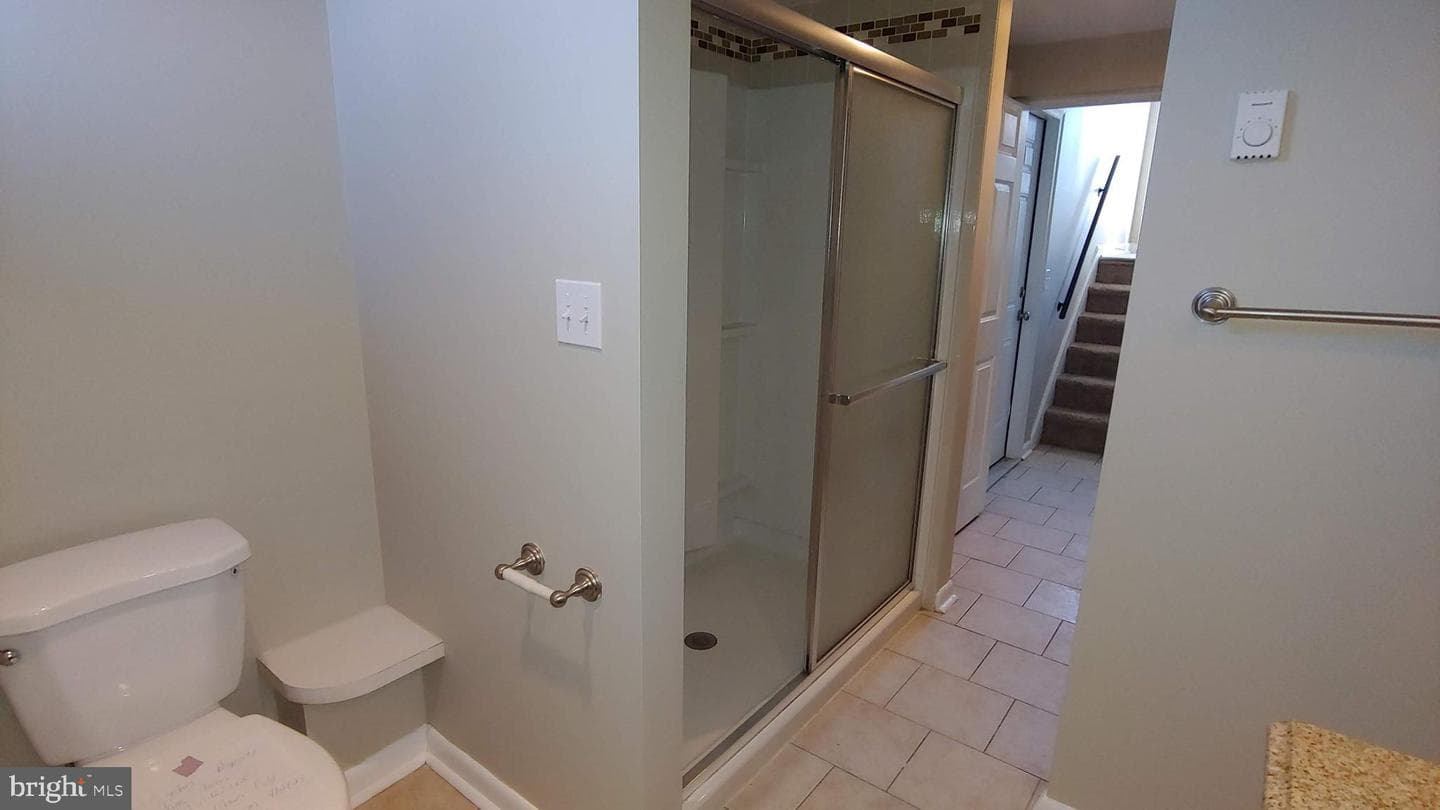 16 Colonial Drive photo 16