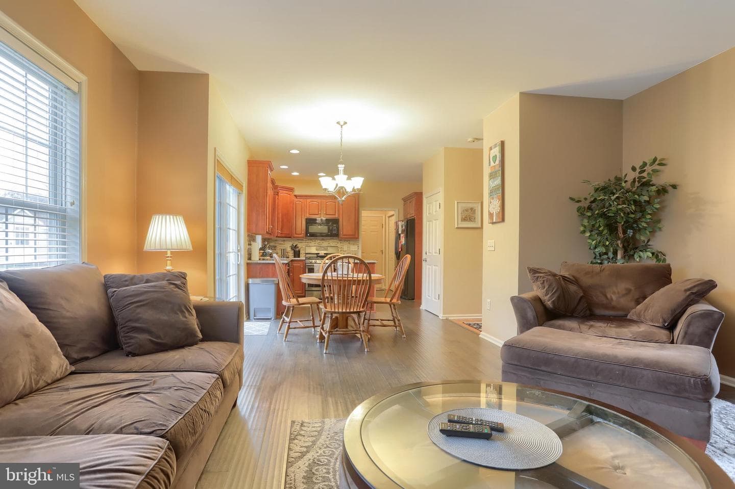 300 Fisher Lane photo 12