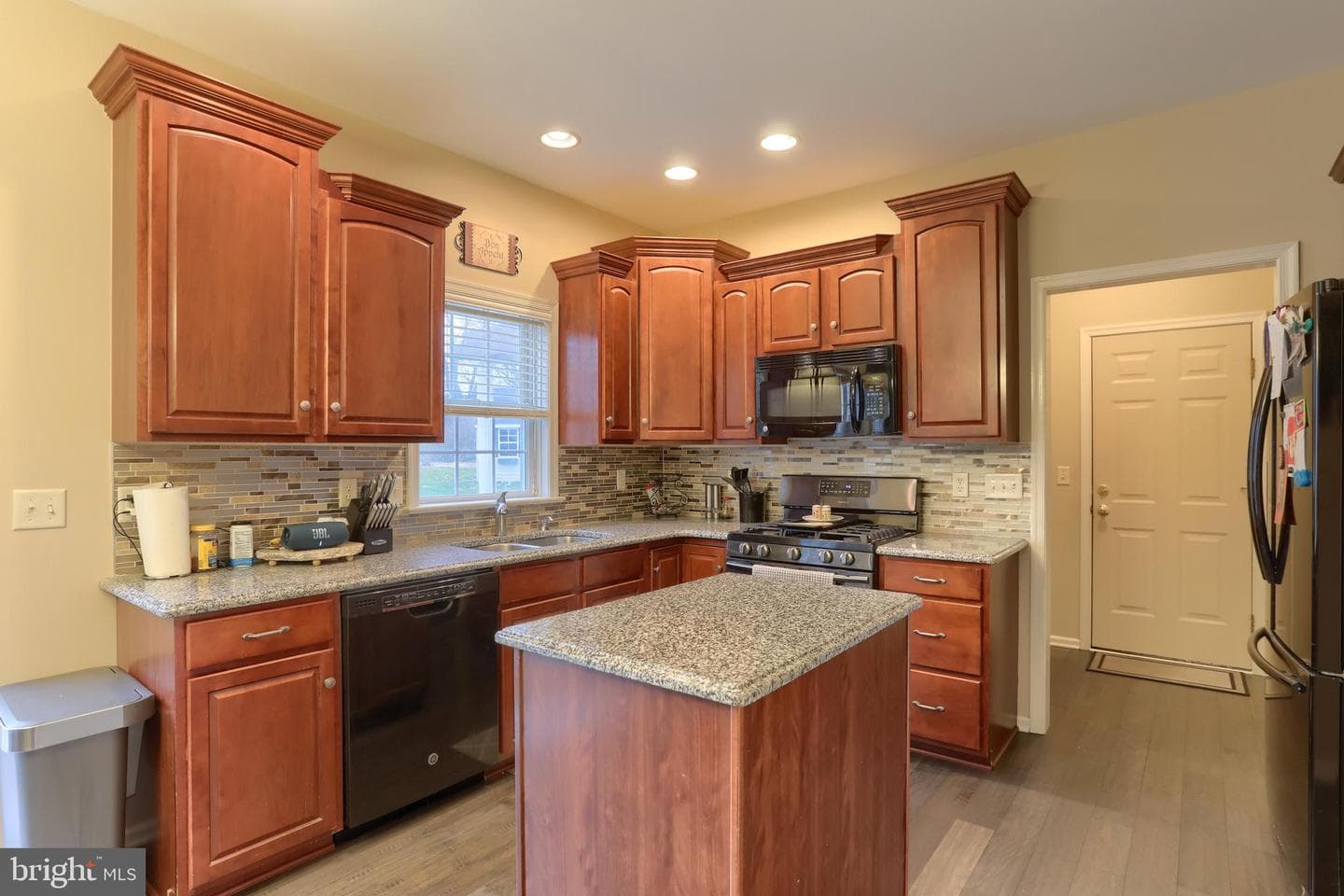 300 Fisher Lane photo 15