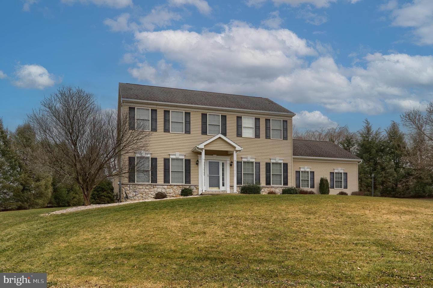 300 Fisher Lane photo 2
