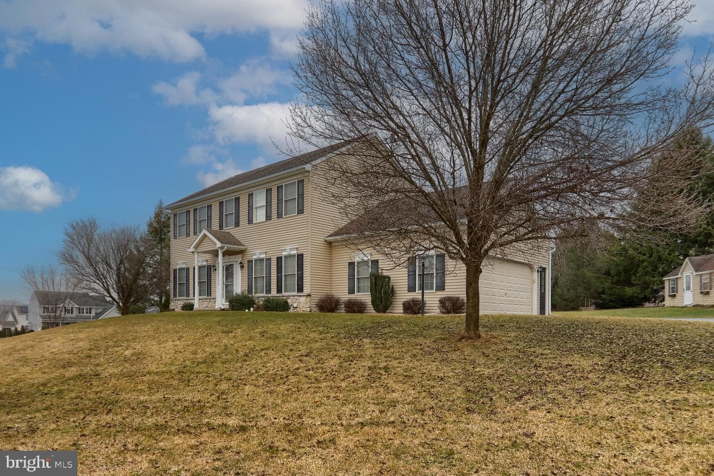 300 Fisher Lane photo 3