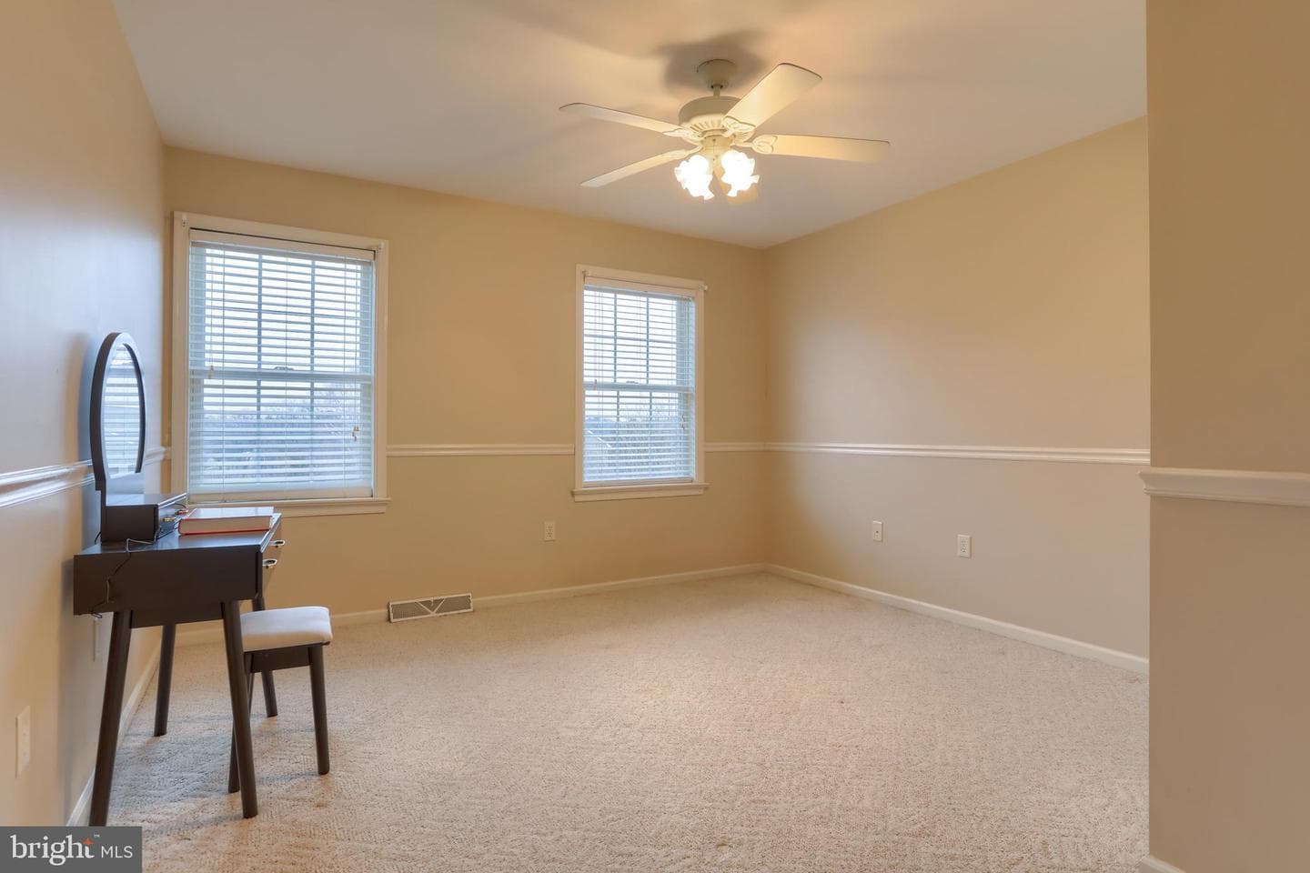 300 Fisher Lane photo 32