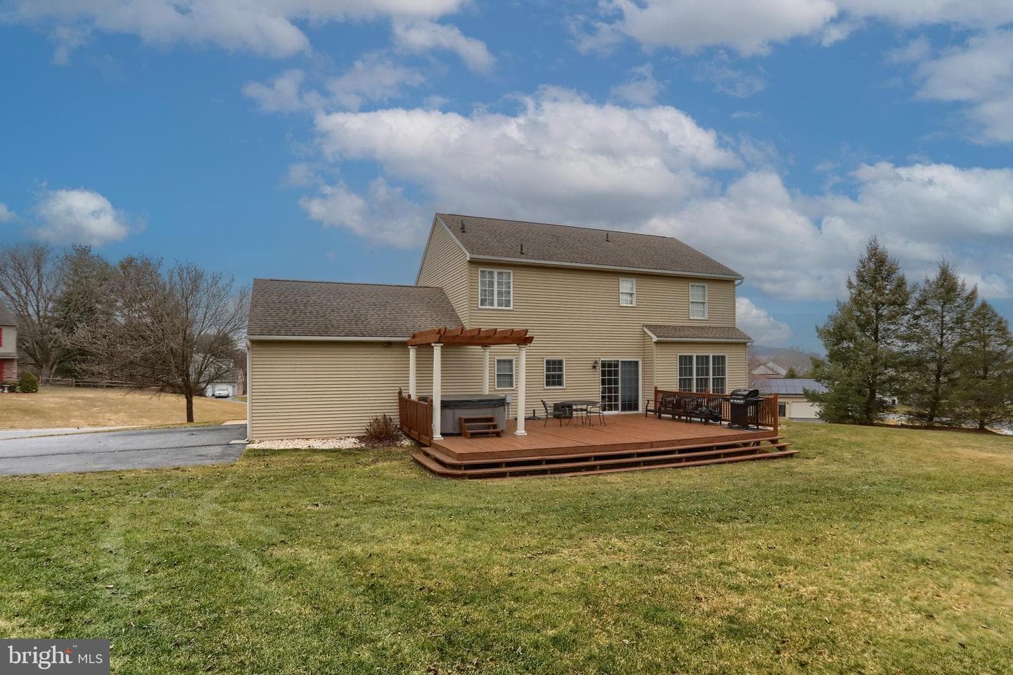 300 Fisher Lane photo 46