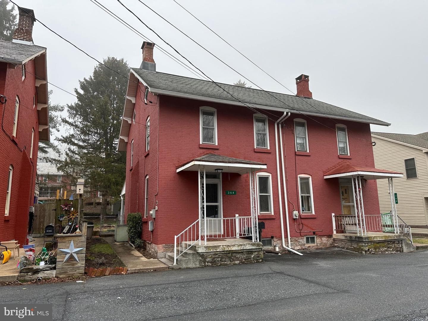 364 Granite Street photo 1