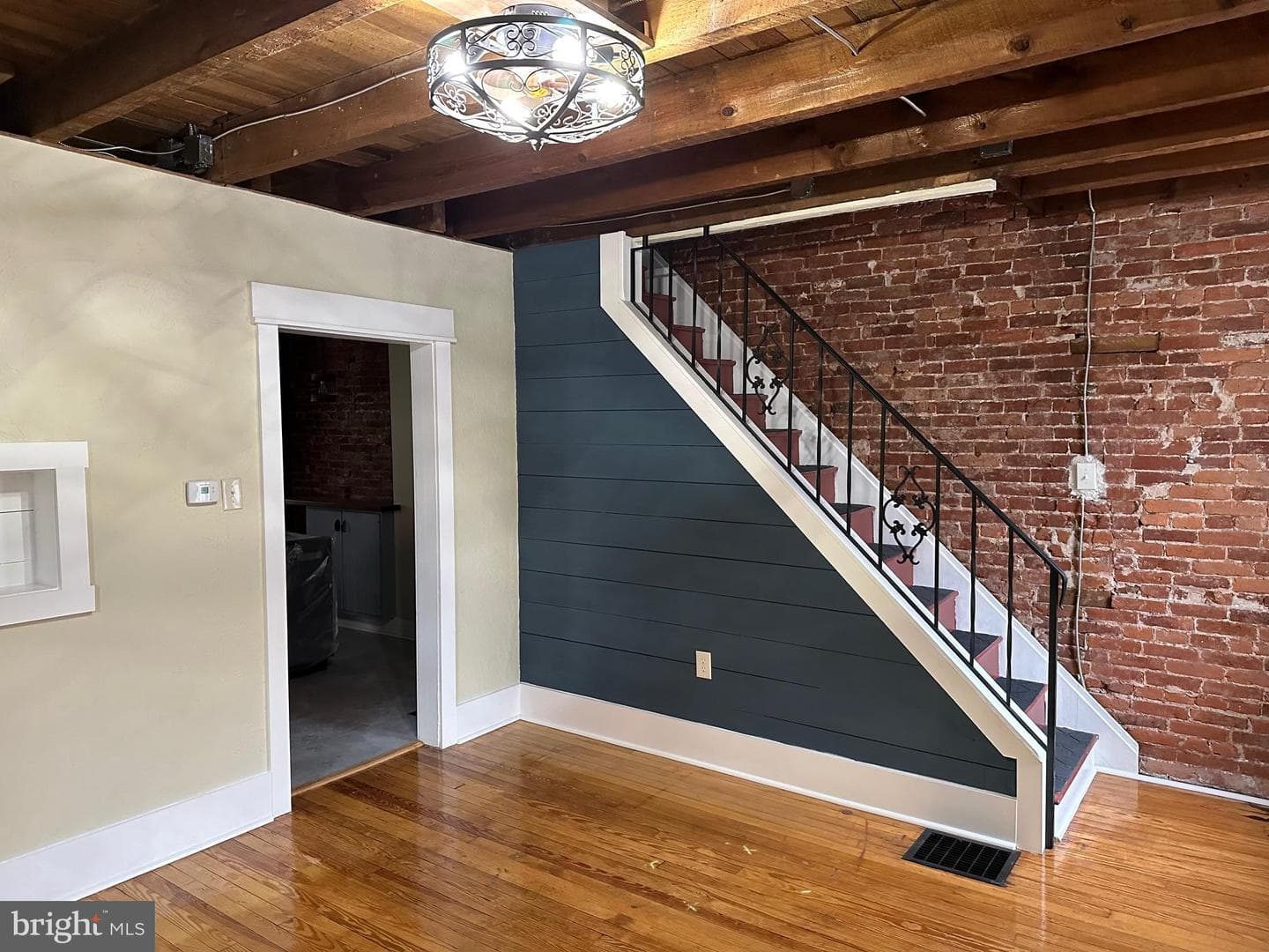 364 Granite Street photo 2