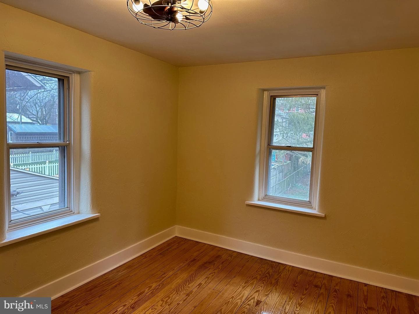 364 Granite Street photo 9